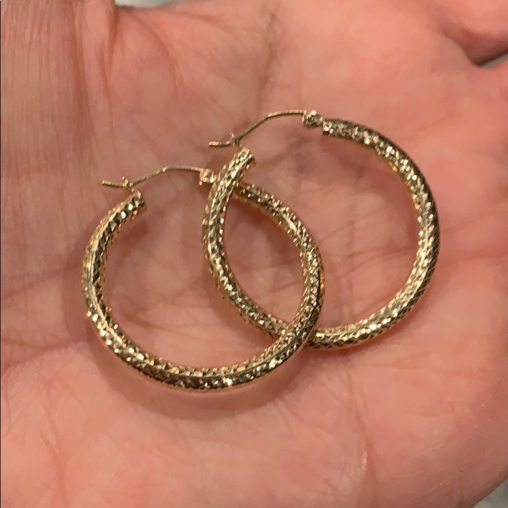 New 14k Yellow Gold Hoop Earrings 30mm - Picture 2 of 16